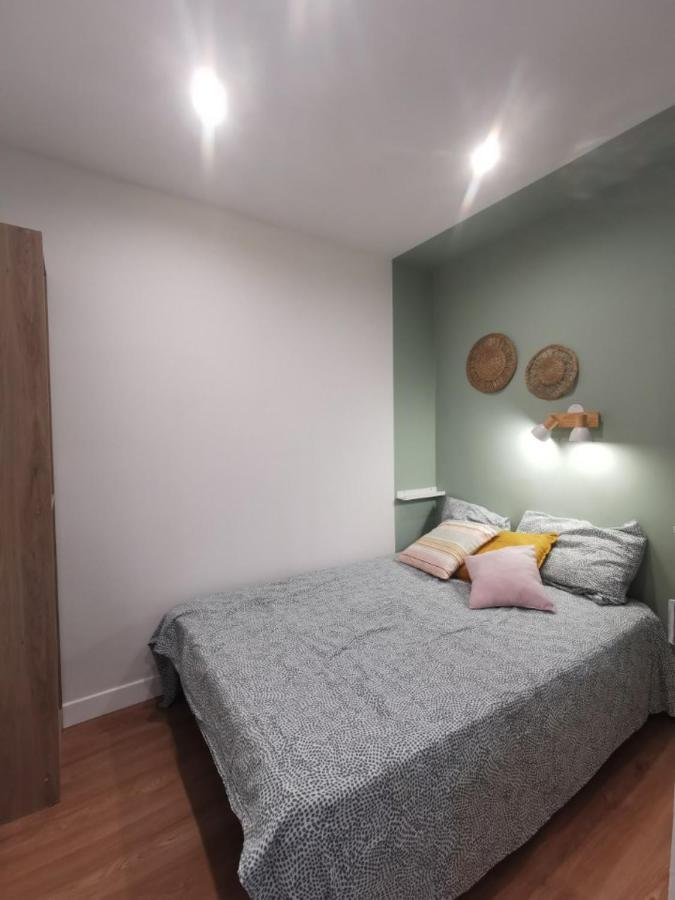 Appartements Acces Prive Plage De La Bergerie Hyeres Exterior photo